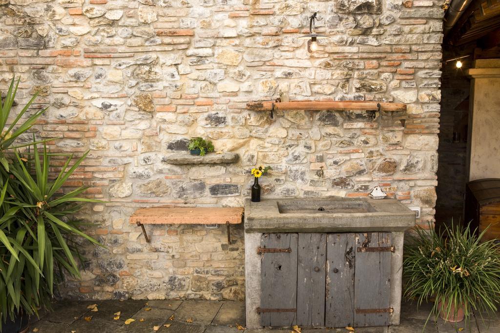 Agriturismo La Romagnana ピストイア エクステリア 写真