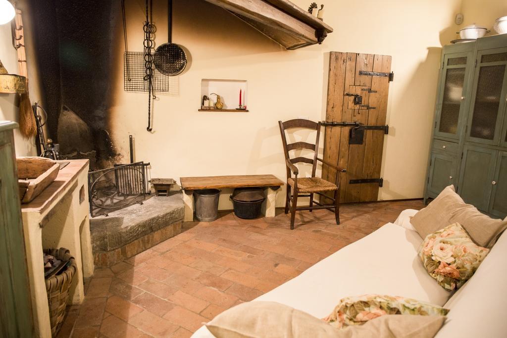 Agriturismo La Romagnana ピストイア エクステリア 写真