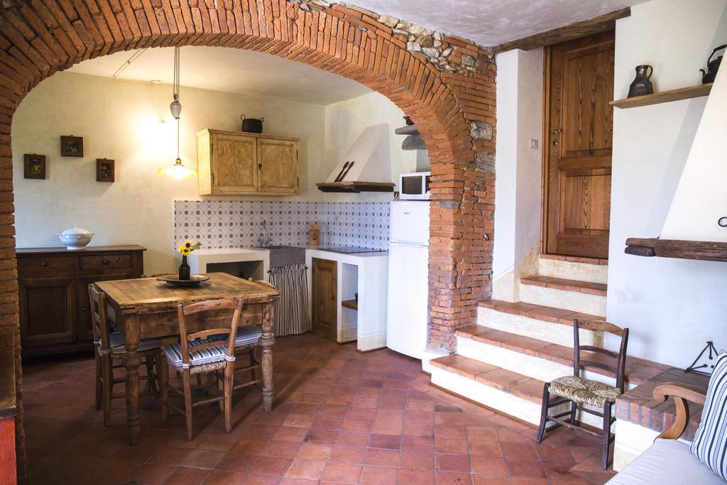 Agriturismo La Romagnana ピストイア エクステリア 写真